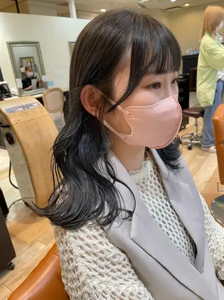 セミロング 亀川蓮 Agu hairのヘアスタイル