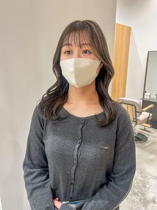 セミロング カラー ヘアアレンジ yuka .のヘアスタイル