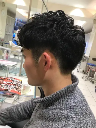 ショート カラー パーマ ヘアアレンジ メンズ キッズ ネイル マツエク・マツパ MODEK's西宮店 マネージャー神道有基のヘアスタイル