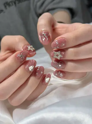 ネイル OKIKA所属・【OKIKA】 らん🦖🌈🧡のマツエク・マツパデザイン