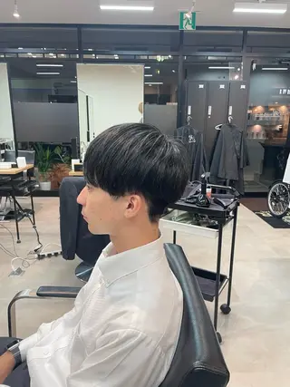 メンズ アール美容室厚木店所属・R厚木店 フジケン 藤井健大のヘアスタイル