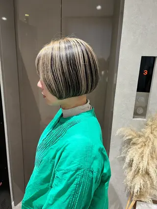 ショート カラー 大人ヘアー✁ 細野 夏奈子のヘアスタイル