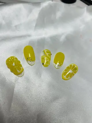 ネイル ビューティーサロン ♪　flowers～のネイルデザイン