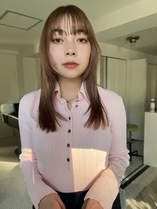 カラー ブリーチカラー🎀 韓国風/寺門美優のヘアスタイル