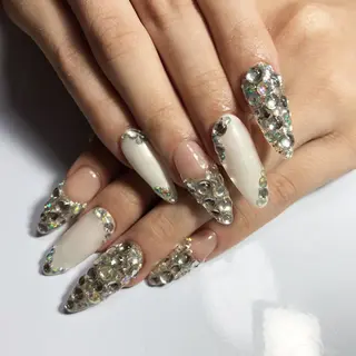 ネイル MaHaRo所属・S HARUKAのネイルデザイン