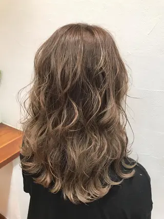 ミディアム カラー メンズカット特化柏駅 徒歩3分LOUのヘアスタイル