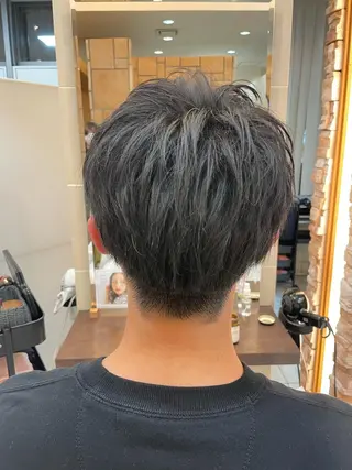 メンズ 新籾 尚哉のヘアスタイル