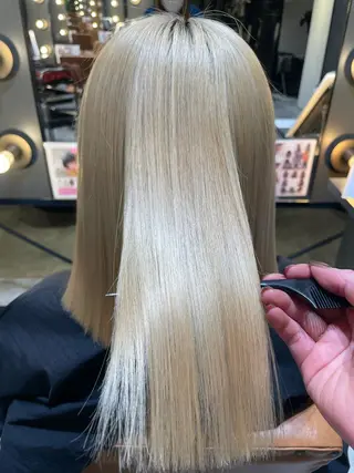 ミディアム 横山 菜摘のヘアスタイル