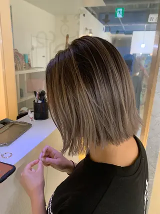 カラー 渡辺 健太のヘアスタイル