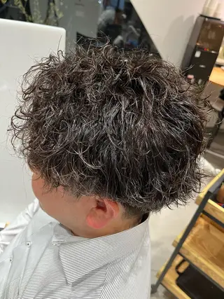 ショート パーマ メンズ APREKO RIKUのヘアスタイル