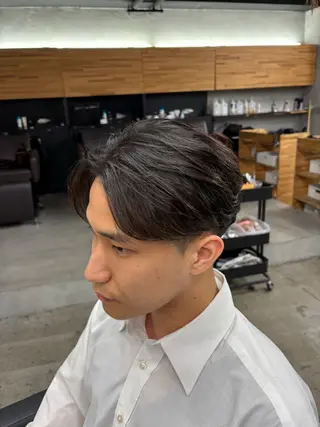 メンズ mono / Manatoのヘアスタイル