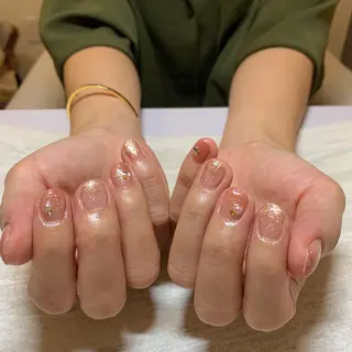 ネイル Frere nailのネイルデザイン