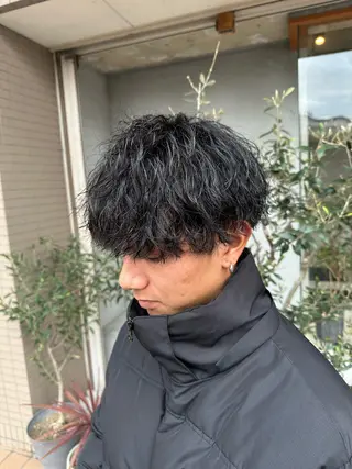 パーマ 加納 孝也のヘアスタイル