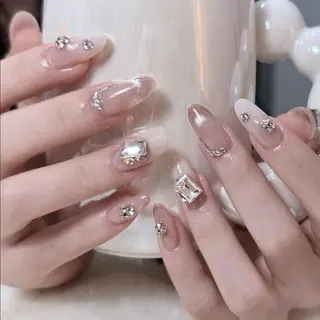 ネイル Pure&Rich Nailのネイルデザイン