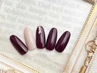 ネイル ネイルサロン&スクール GINA所属・藏野 優花のネイルデザイン