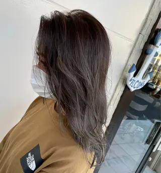 ロング カラー ALOHANA 津店所属・TSUBASA▫️ ブリーチ#エクステのヘアスタイル