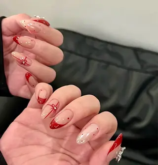 ネイル yurinailsalon所属・萌 モエのネイルデザイン