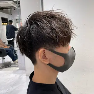 ショート ヘアアレンジ メンズ 艶カラー の達人のヘアスタイル