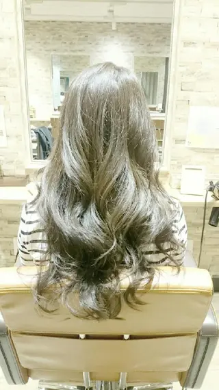 カラー ロング SAI hairgardenのヘアスタイル