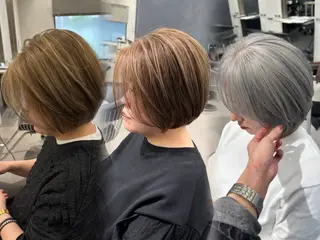 ショート カラー 上村 将人のヘアスタイル