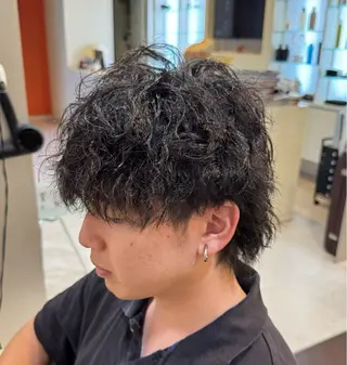 ショート パーマ メンズ 長屋 裕也のヘアスタイル