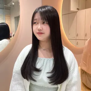 ロング 大宮🤍縮毛矯正 レイヤー🪽なるのヘアスタイル