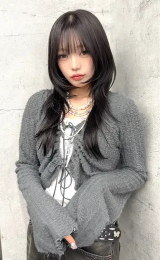 ロング カラー ハイトーン/レイヤー 💜Akaneのヘアスタイル