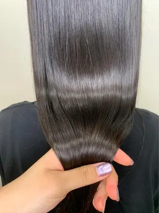 ロング カラー ヘアアレンジ XENA表参道 MIKUのヘアスタイル