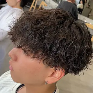 ミディアム パーマ ヘアアレンジ メンズ fifth Tokyo所属・fifth 石川 凪のヘアスタイル