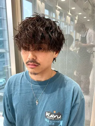 ミディアム パーマ メンズ メンズ特化❤️‍🔥 パーマ職人江口佳乃のヘアスタイル