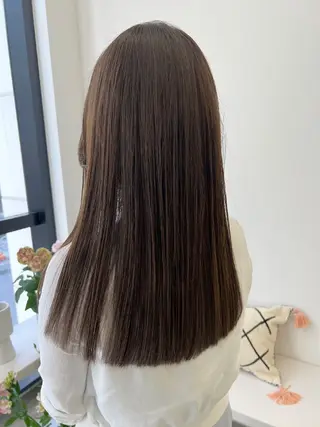 カラー 🌷花屋併設サロン 荘司まゆり🌷のヘアスタイル