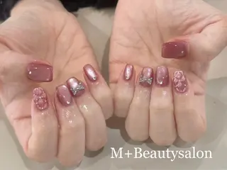 ネイル M+  Beauty Salonのネイルデザイン