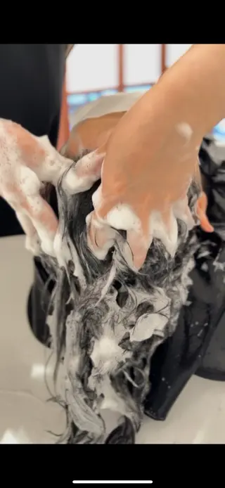 メンズ BiBi 藤野あゆみのヘアスタイル