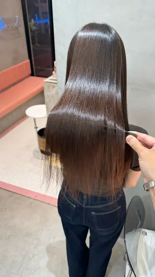 ロング レイヤー/艶髪 縮毛矯正🌱  赤石のヘアスタイル