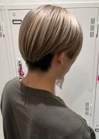 カラー メンズ ハイトーン/ダブル カラー/あやかのヘアスタイル