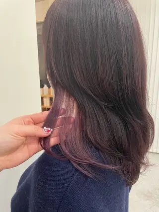 ミディアム カラー 鈴木 美由華のヘアスタイル