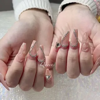 ネイル Queens ゲンのネイルデザイン