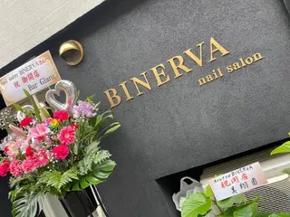 BINERVA所属・BINERVA nail salonのネイルデザイン