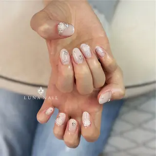 ネイル アトリエ　ミモザ所属・いまむら あかりのネイルデザイン