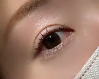 マツエク・マツパ 中西 茉帆の眉毛・アイブロウイメージ