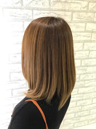 ミディアム 艶髪美容師　森田 優貴のヘアスタイル