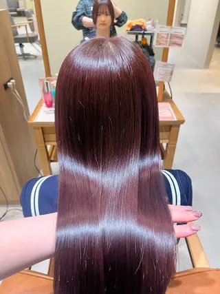 カラー 森 理音のヘアスタイル