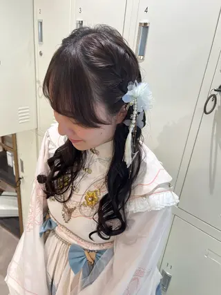 ロング ヘアアレンジ 🎀FACE。暖色 カラー/カスミ🤍のヘアスタイル