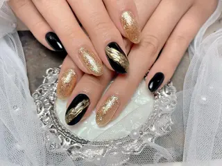 ネイル マジックミラー所属・マジック ミラーのネイルデザイン