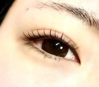 マツエク・マツパ まつげと眉毛の専門店 MeriSPAのマツエク・マツパデザイン