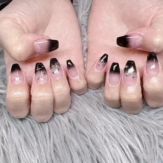 ネイル 個室ネイルサロンDolly  Girl〜ドーリーガール〜所属・DollyGirl KYOKOのネイルデザイン