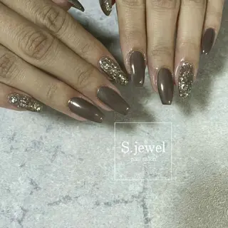 ネイル S♡JEWEL所属・S. JEWELのネイルデザイン