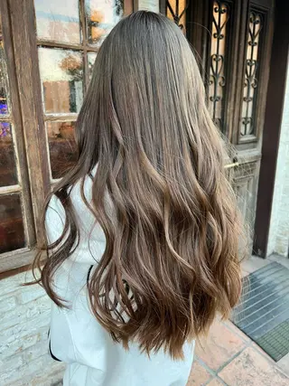 ロング カラー ダブルカラー 透明感カラー/タイラのヘアスタイル