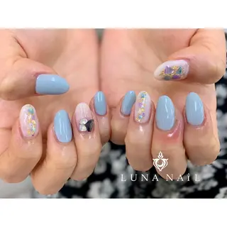 ネイル アトリエ　ミモザ所属・いまむら あかりのネイルデザイン