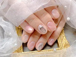 ネイル マジックミラー所属・マジック ミラーのネイルデザイン